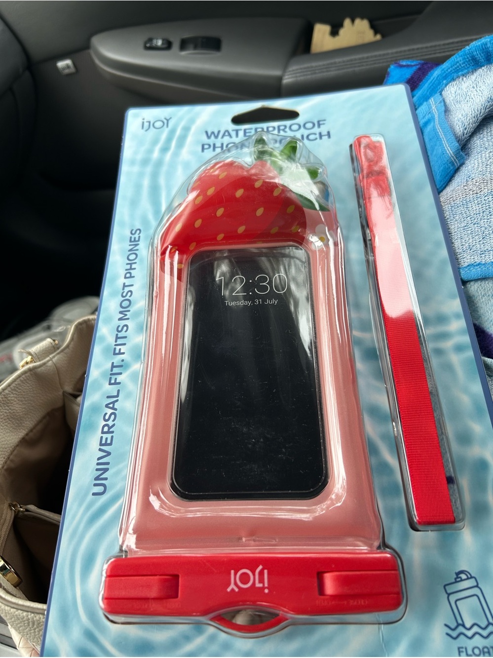 iJoy Waterproof Strawberry Phone Pouch - Red